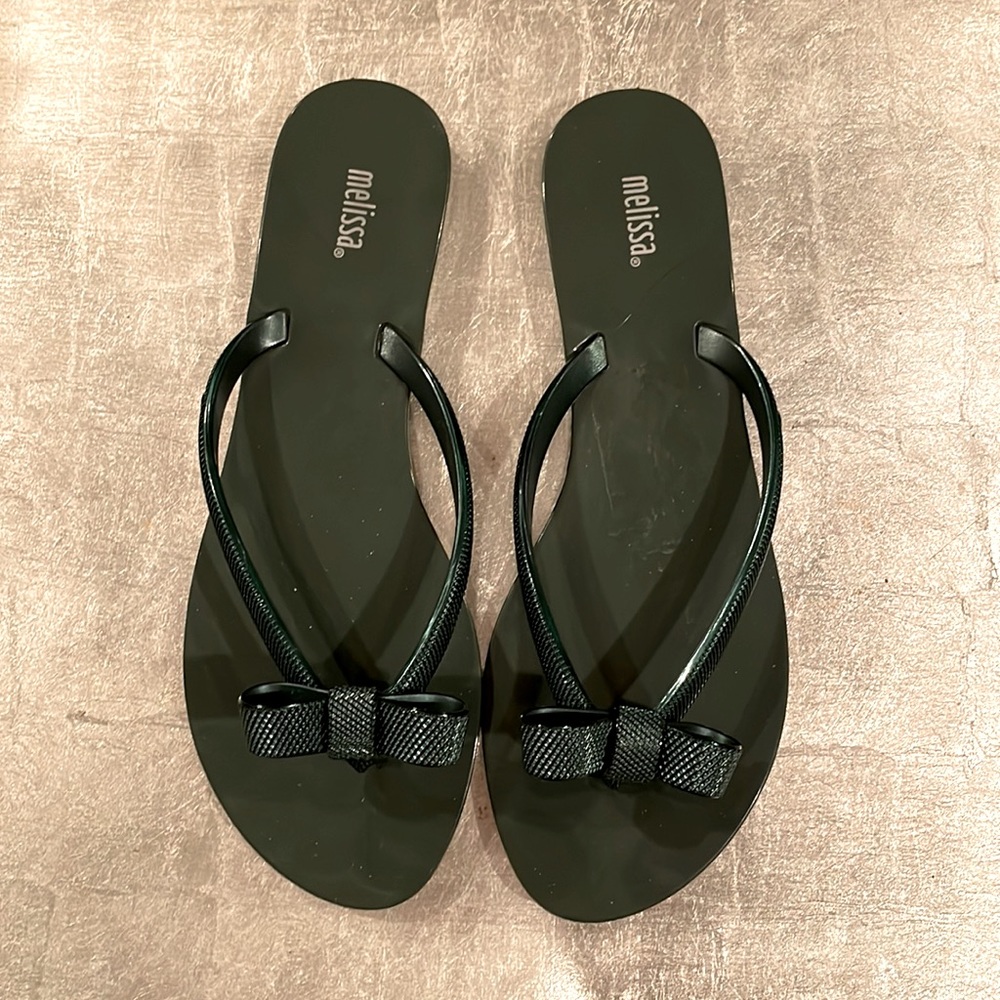 EUC Mel by Melissa Bow Sandals
